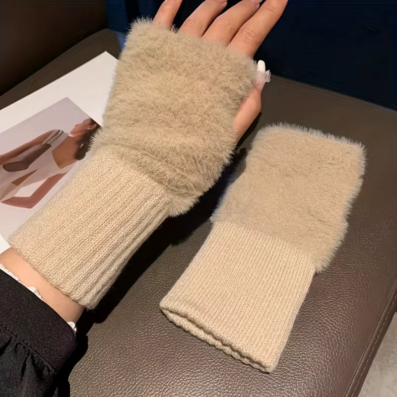 The Cozy Finger-Free Glove