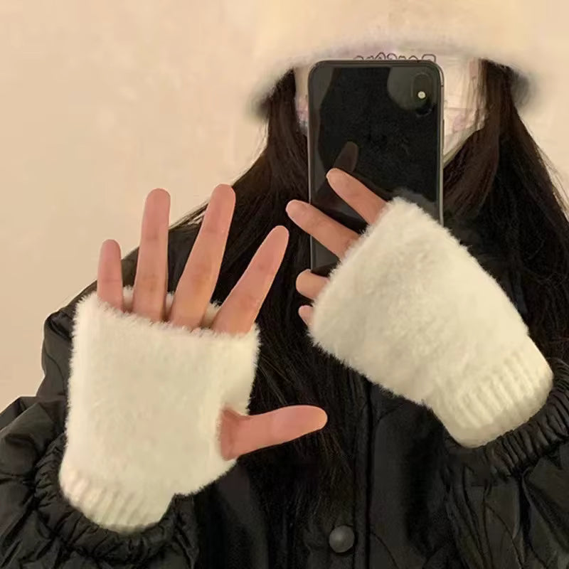 The Cozy Finger-Free Glove