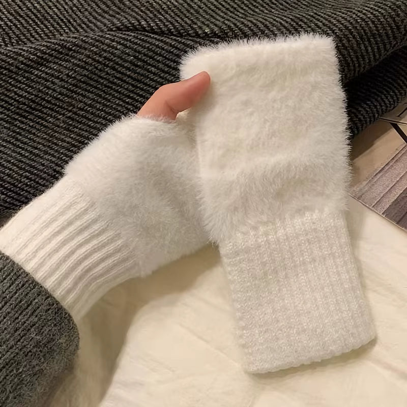 The Cozy Finger-Free Glove