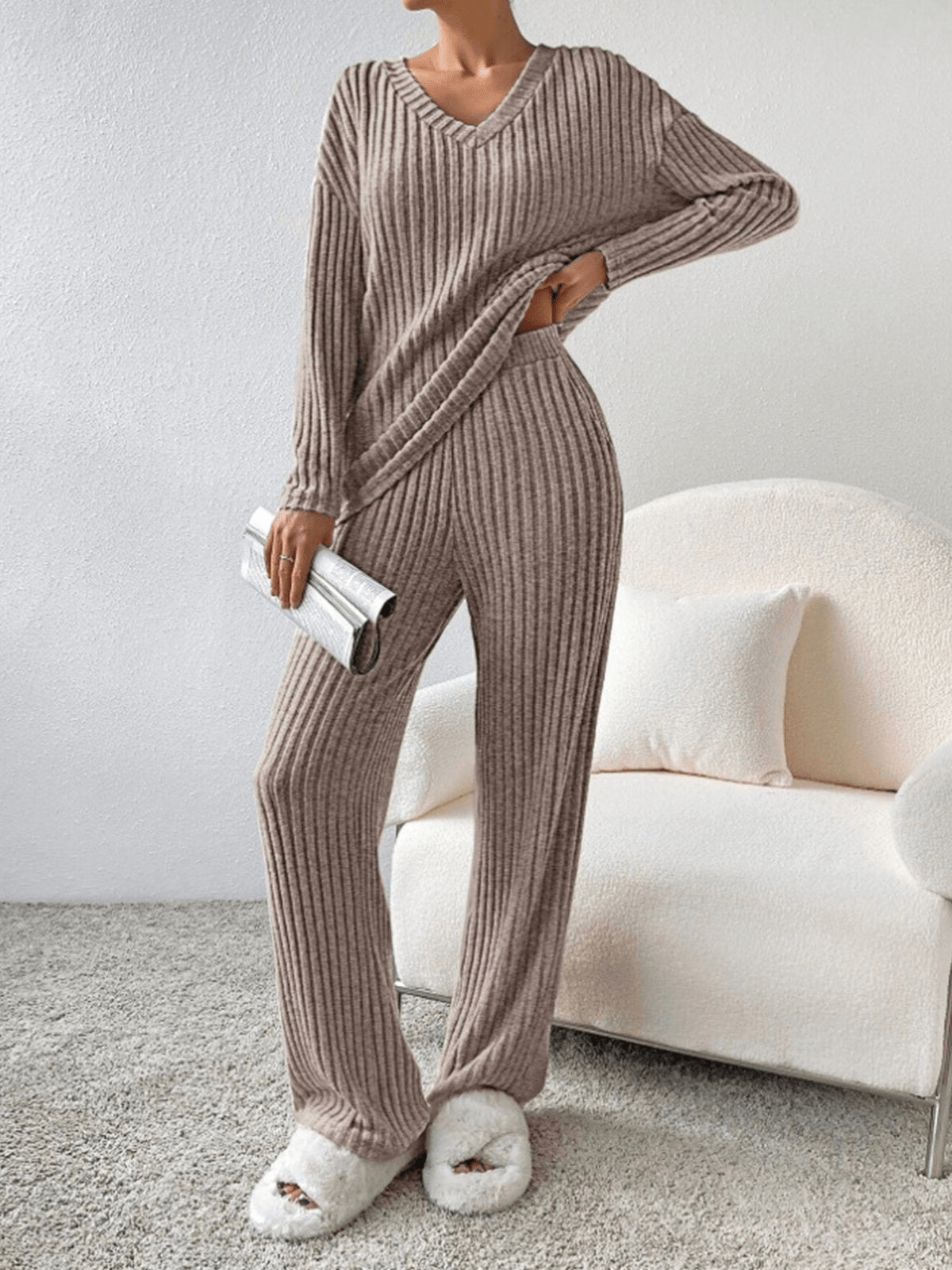 FENNA | COSY & COMFORTABLE TWO-PIECE SET